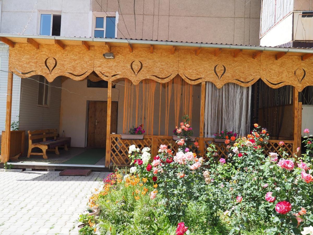 Baktygul Guesthouse Naryn Dış mekan fotoğraf
